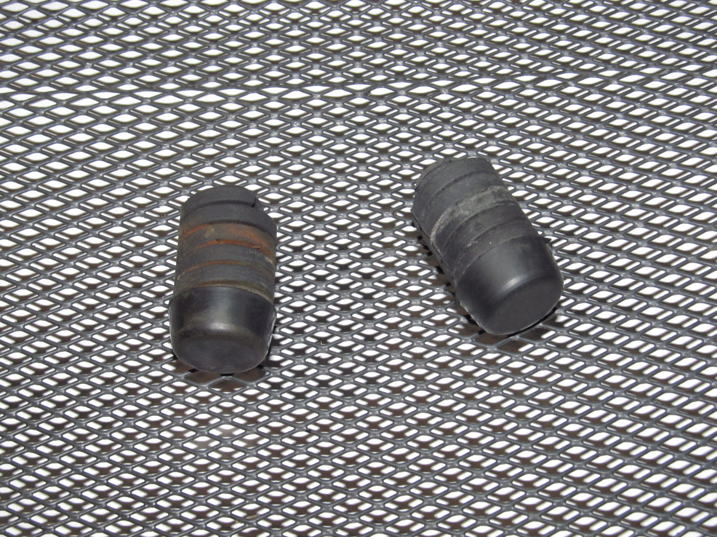 94 95 96 97 Mitsubishi 3000GT Hatch Door Trunk Stopper