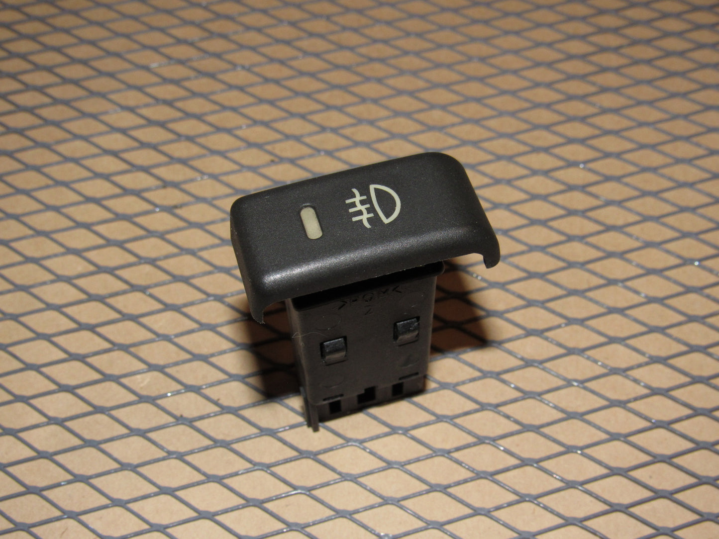 94 95 96 97 98 Land Rover Discovery OEM Fog Light Switch