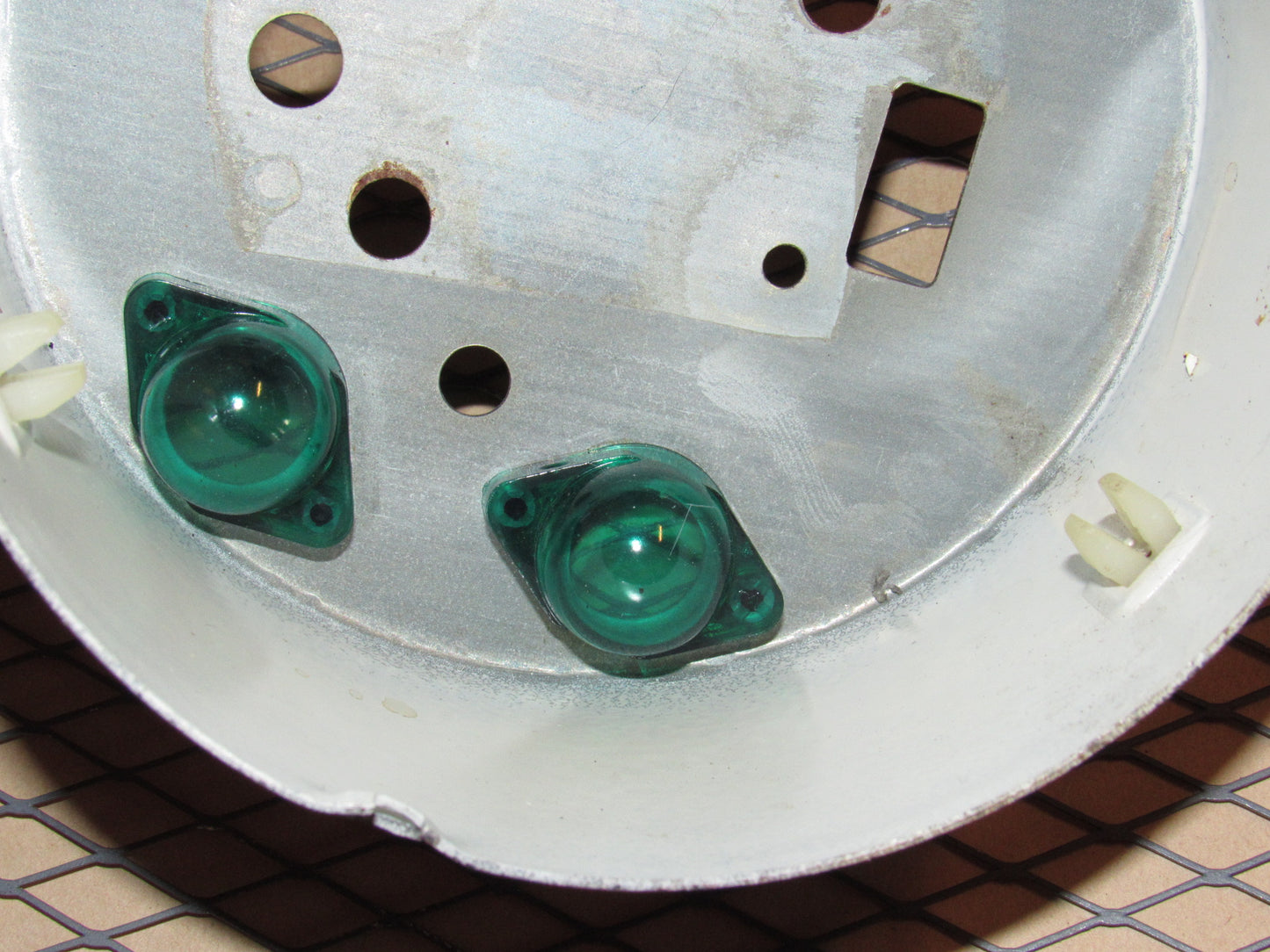 75 76 77 78 Datsun 280z OEM Tachometer Tach Rpm Meter Gauge Rear Housing Cover