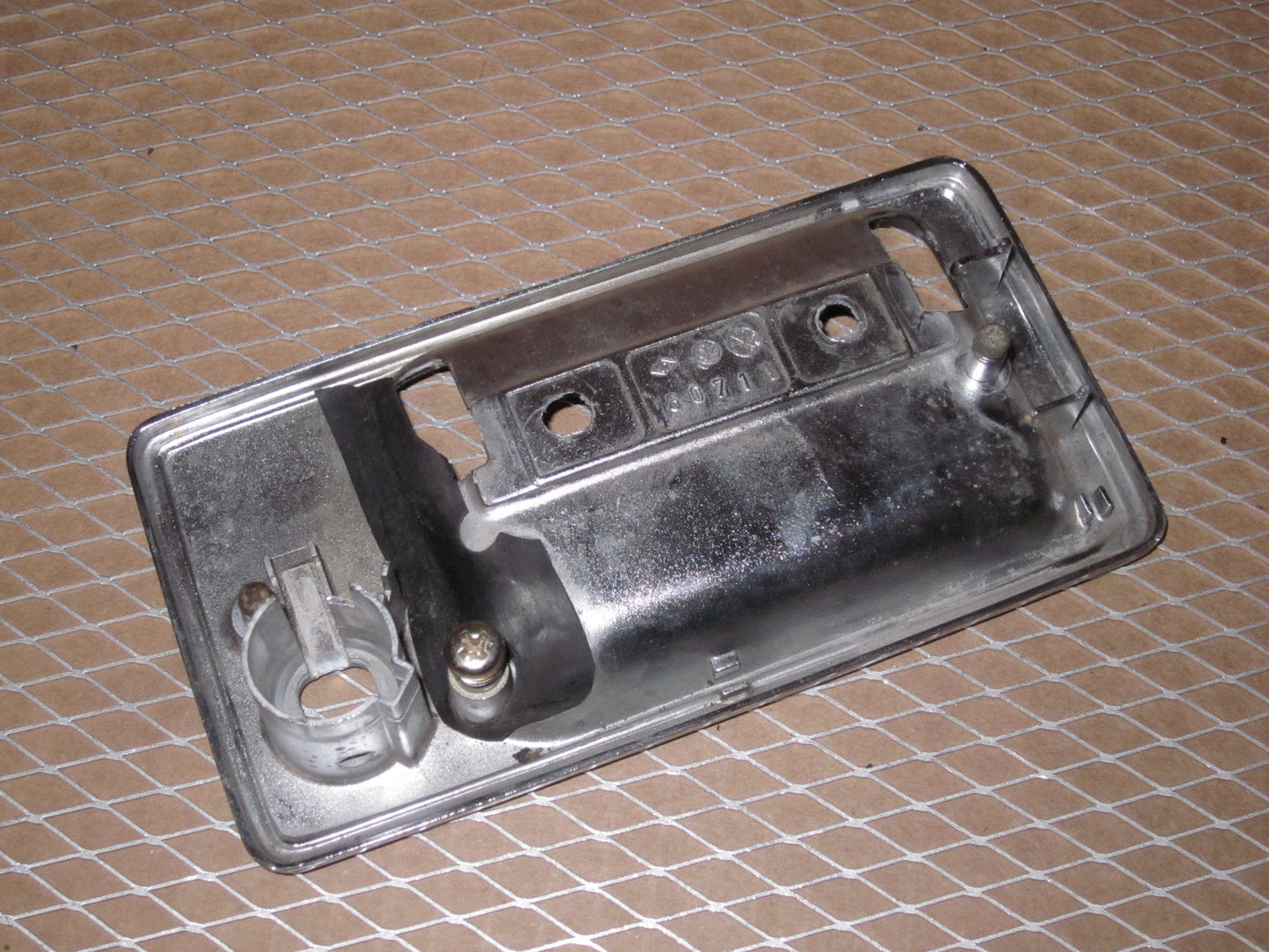 84 85 86 Nissan 300zx OEM Exterior Outer Door Handle Housing Left