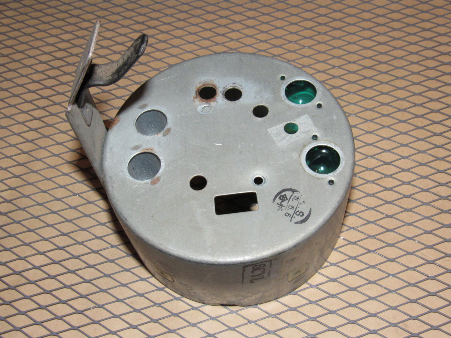75 76 77 78 Datsun 280z OEM Tachometer Tach Rpm Meter Gauge Rear Housing Cover