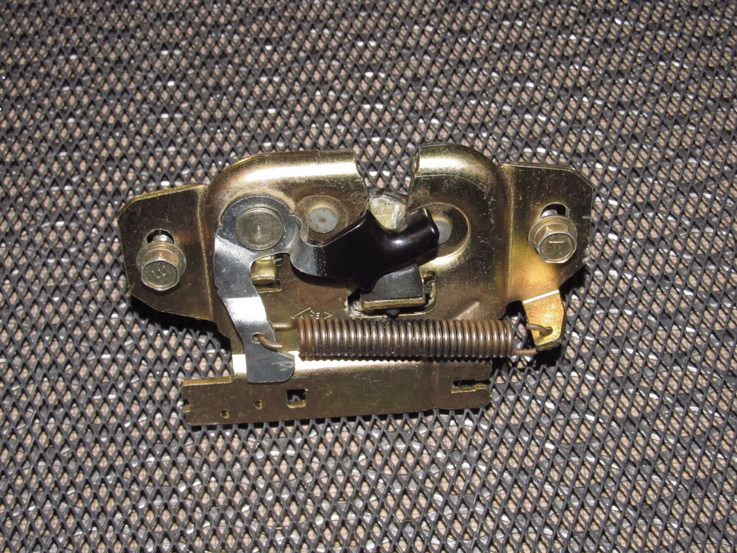 94 95 96 97 Mitsubishi 3000GT Hatch Trunk Latch