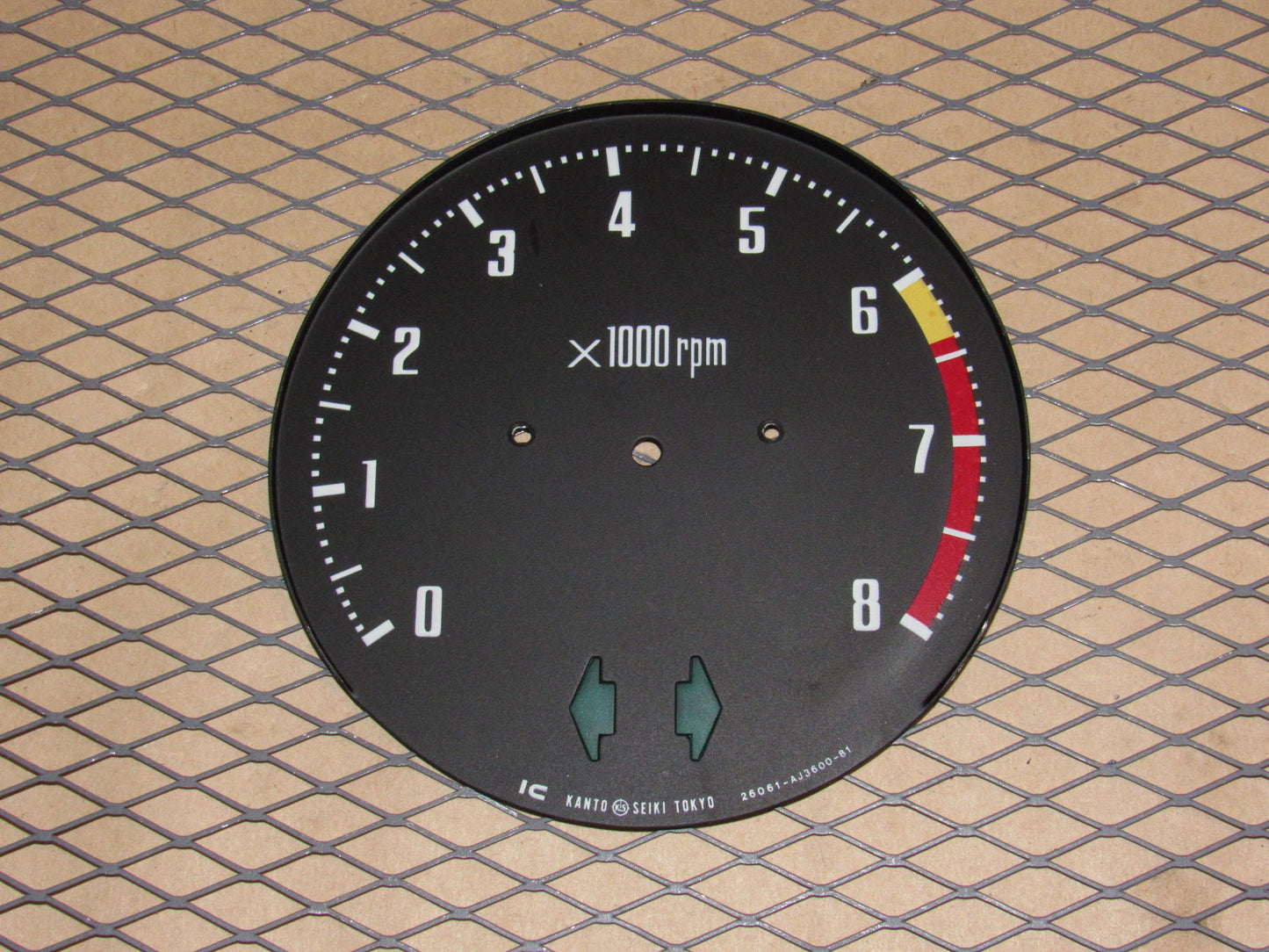 75 76 77 78 Datsun 280z OEM Tachometer Tach Rpm Meter Gauge Indicator Faceplate