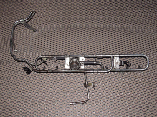79 80 Datsun 280zx OEM 2.8L NA Fuel Rail & Regulator