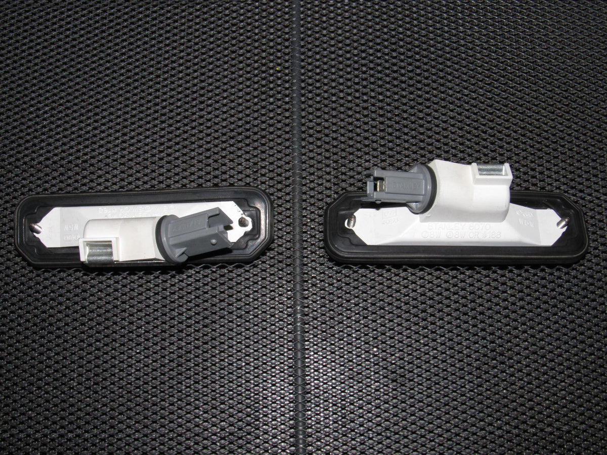 93 94 95 96 97 Honda Del Sol OEM License Plate Light - Set