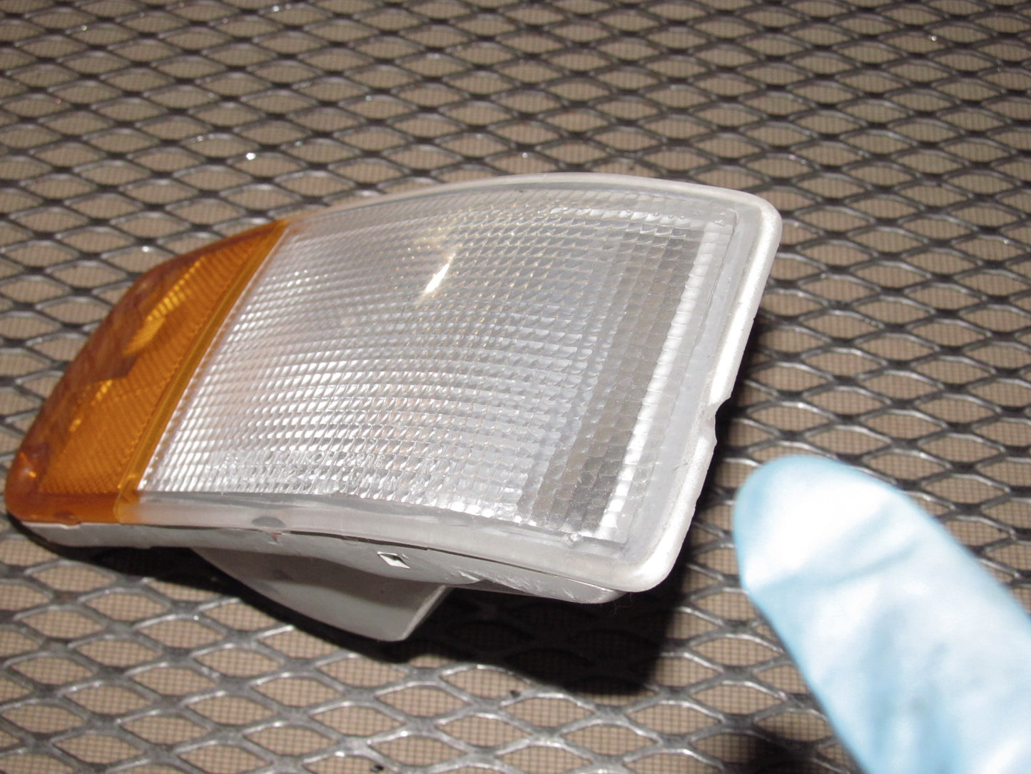 90 91 92 93 94 95 96 Nissan 300zx Front Turn Signal Light - Right