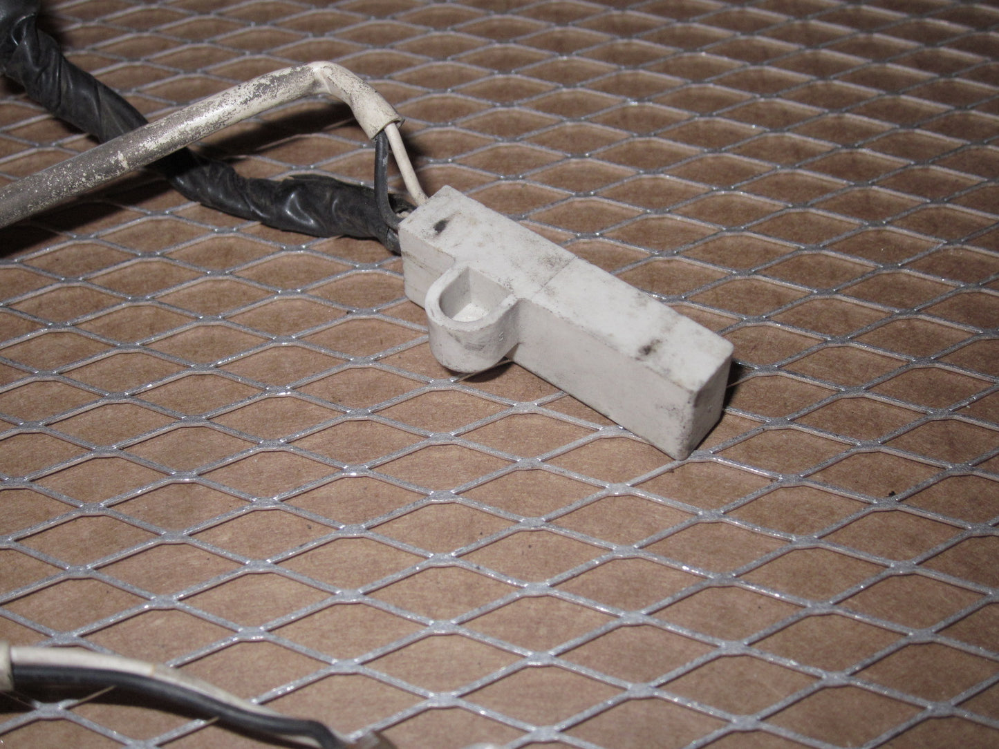 84 85 86 Nissan 300zx OEM Exterior Door Handle Sensor illumination Light Left