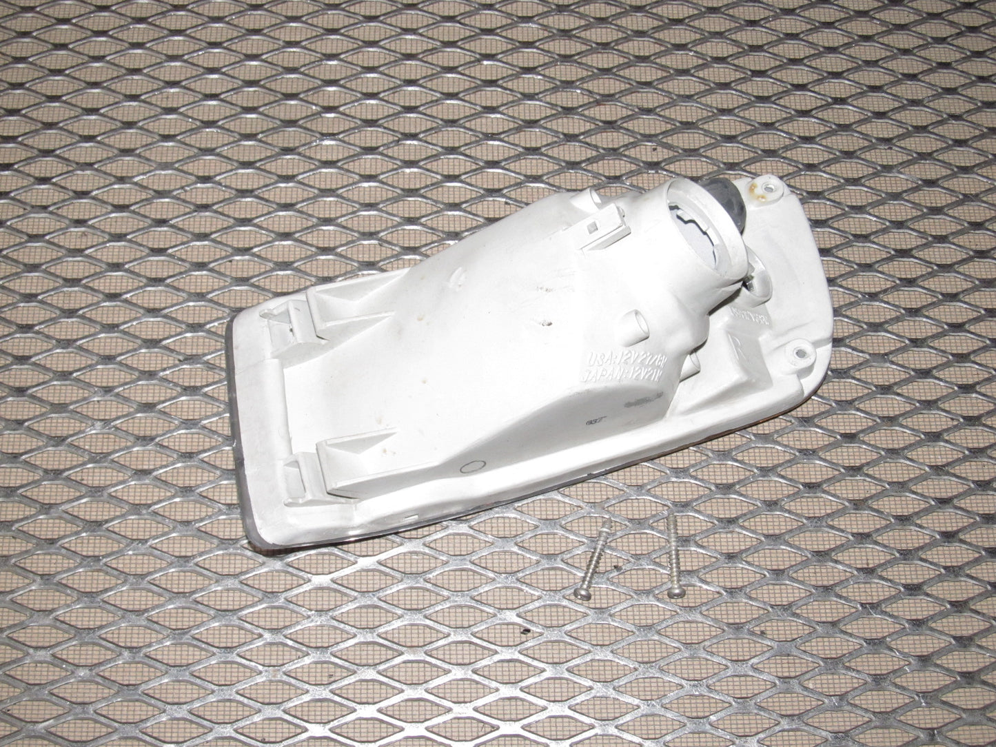 90 91 92 93 94 95 96 Nissan 300zx Front Turn Signal Light - Right