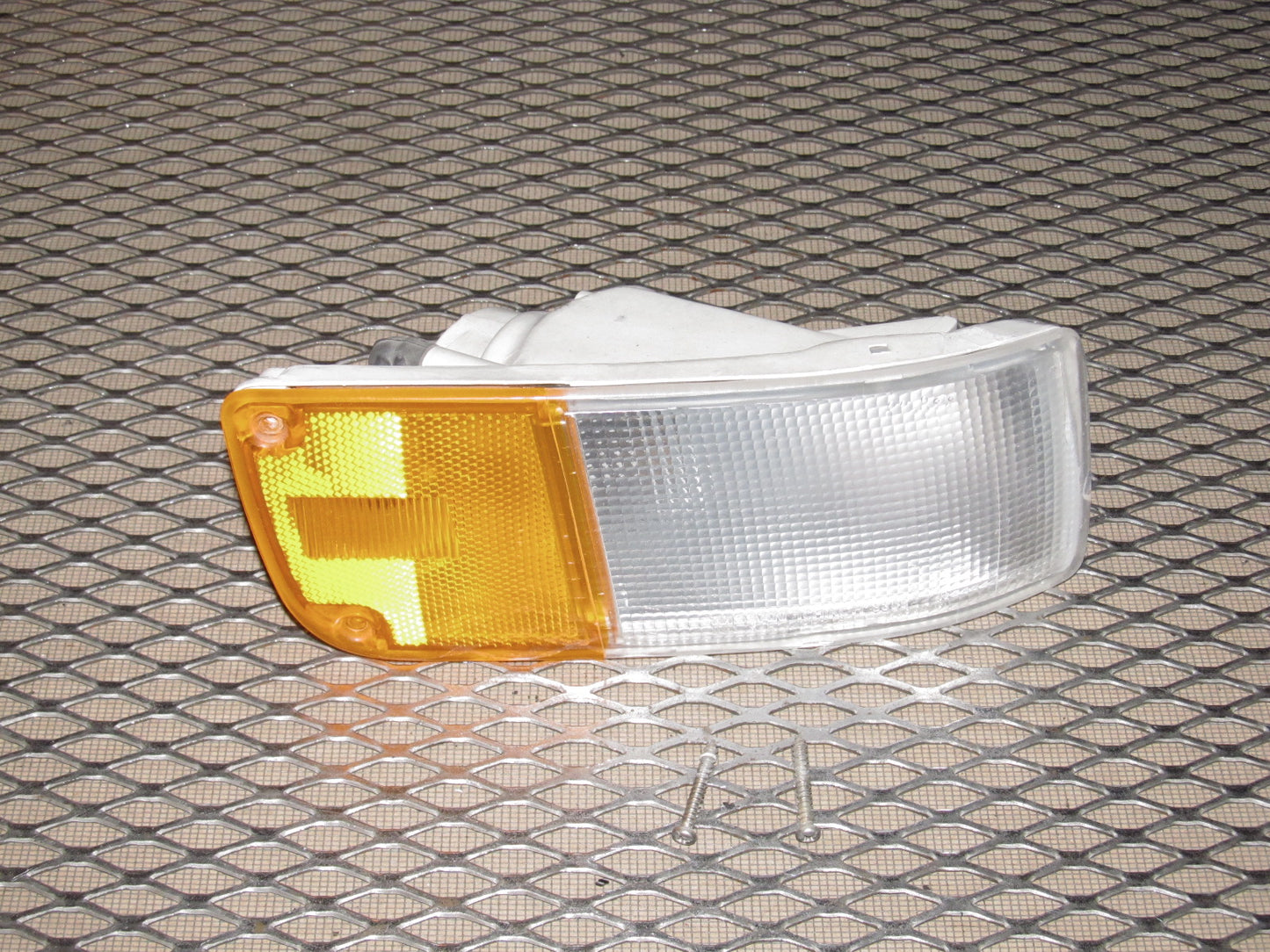 90 91 92 93 94 95 96 Nissan 300zx Front Turn Signal Light - Right
