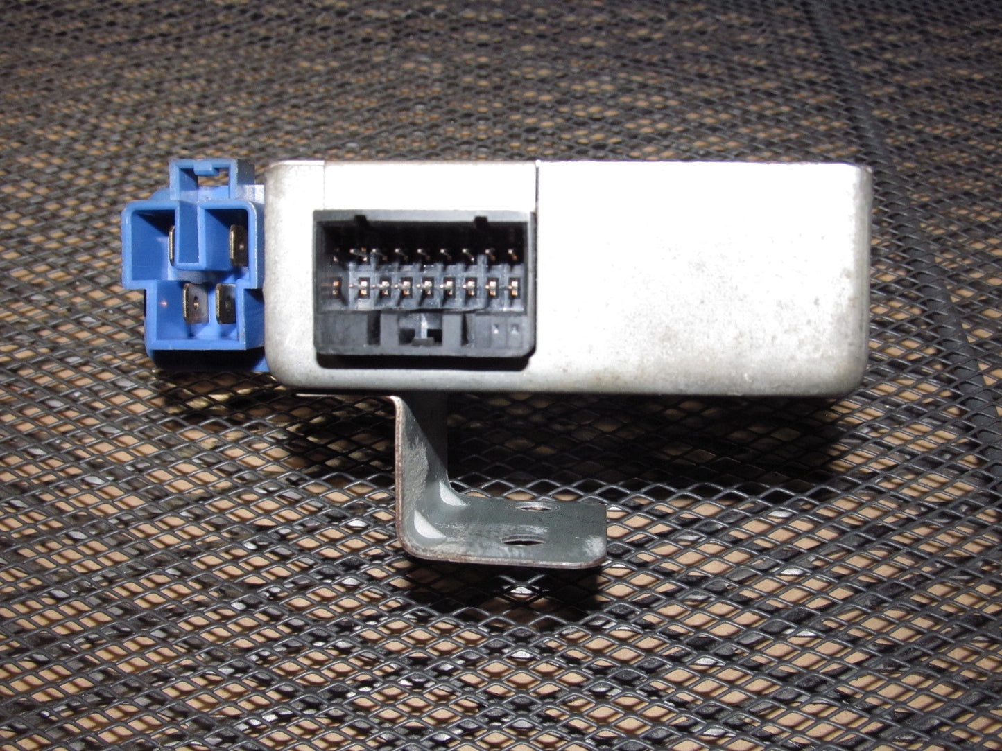 1991 Nissan 300zx OEM Cont-Ass Theft Warning Unit - 28590-30P01