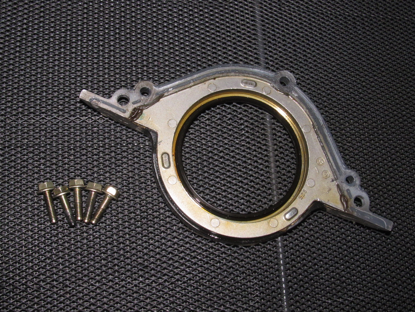 03-04 Infiniti G35 Sedan OEM Engine Rear Main Seal