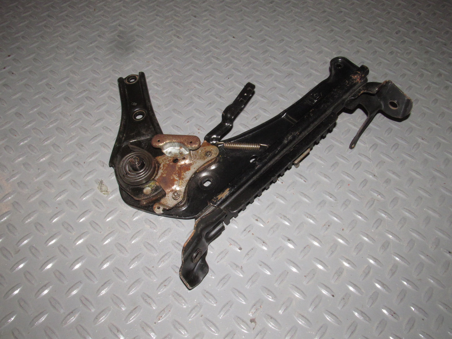 87 88 89 Toyota MR2 OEM Seat Track - Right
