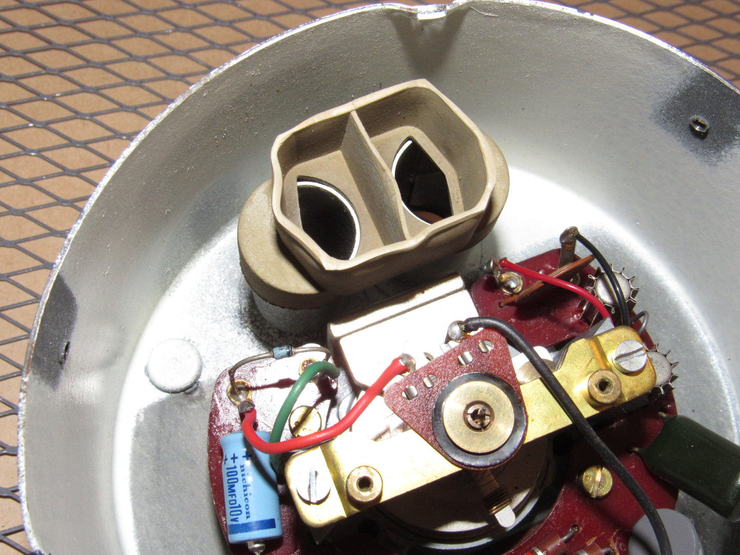 70 71 Datsun 240z OEM Tachometer Tach Rpm Meter Gauge Mechanism