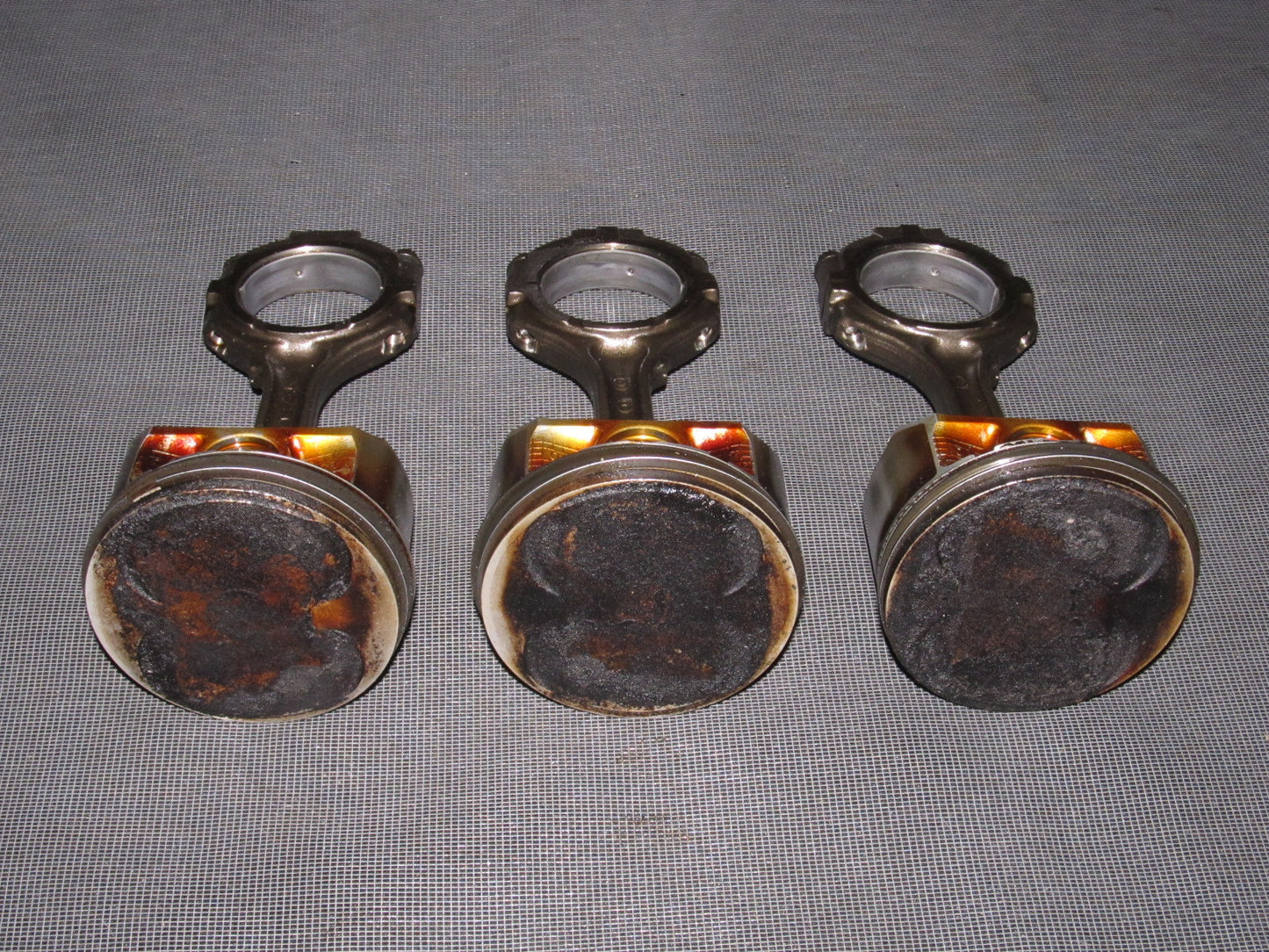03-04 Infiniti G35 Sedan OEM Engine Piston Assembly Set