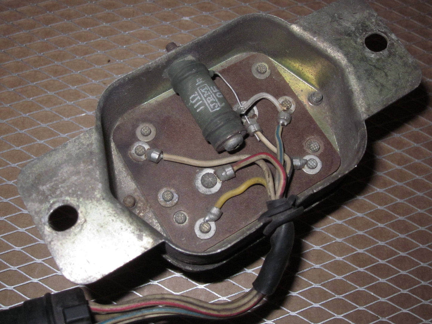 1974 Datsun 260z OEM Alternator Voltage Regulator 30 513