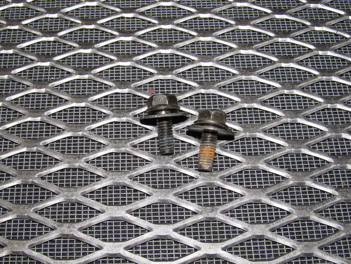 99 00 Mazda Miata OEM Headlight - Right