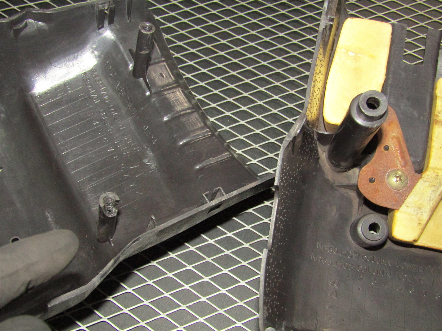 94 95 96 97 Mitsubishi 3000GT OEM Steering Column Cover