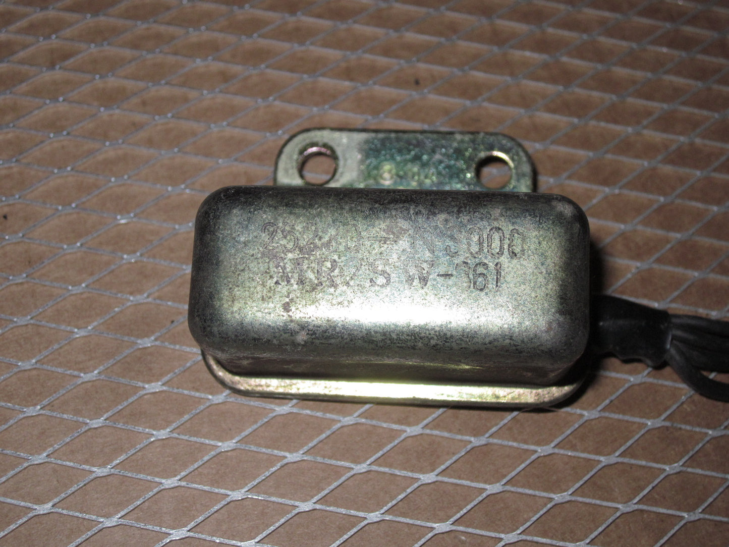 77 78 Datsun 280z OEM Rear Defogger Defroster Relay 25230 N3000