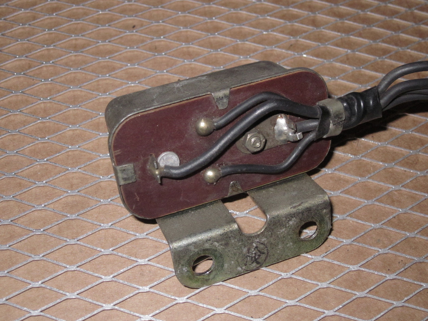 77 78 Datsun 280z OEM Rear Defogger Defroster Relay 25230 N3000