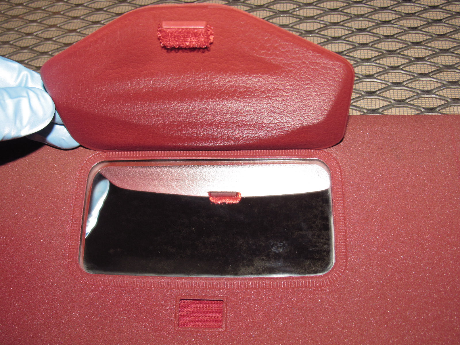 90 91 92 93 94 95 96 Nissan 300zx Sun Visor – Autopartone