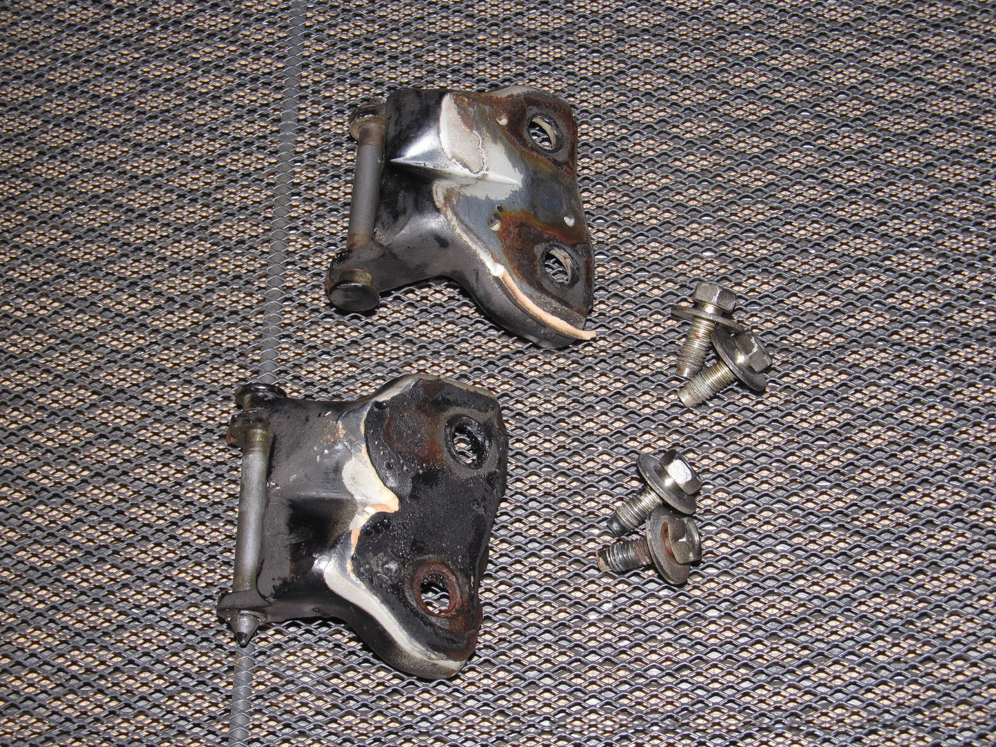 89 90 Nissan 240SX OEM Door Hinges - Right Set