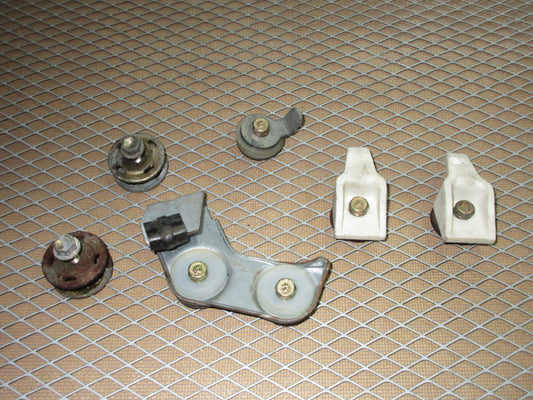 92 93 Lexus ES300 OEM Rear Door & Window Roller - Left