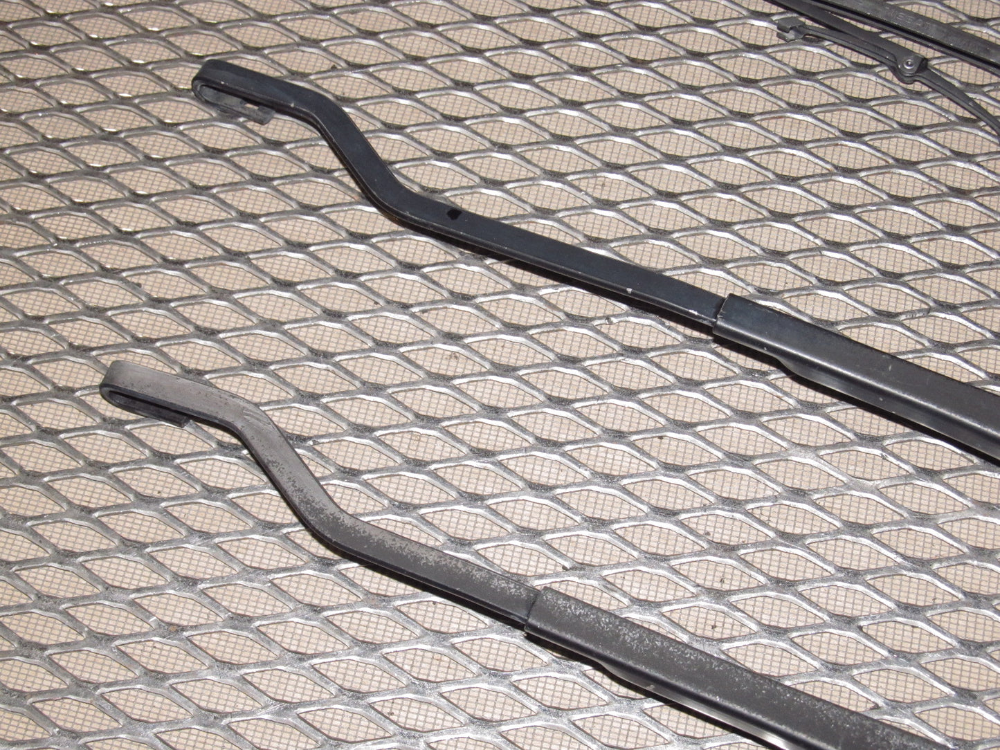 90 91 92 93 94 95 96 Nissan 300zx Front Wiper Arm