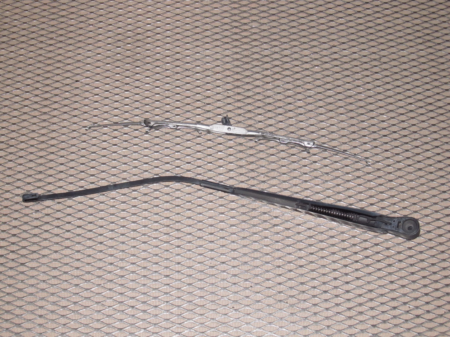 90 91 92 93 94 95 96 Nissan 300zx Rear Wiper Arm