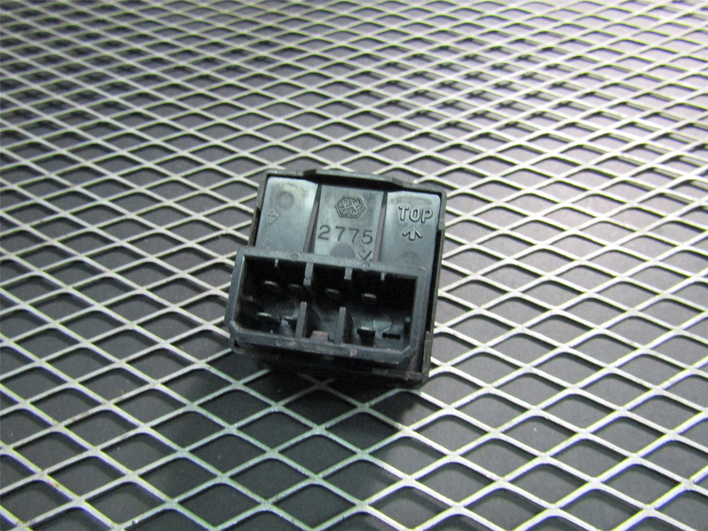 94 95 96 97 Mitsubishi 3000GT OEM Power Mirror Switch