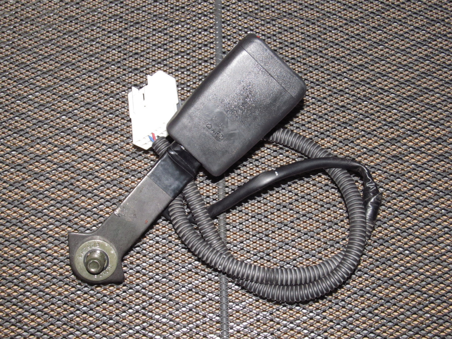 04 05 06 07 08 Mazda RX8 OEM Seat Belt Buckle Receiver - Front Right