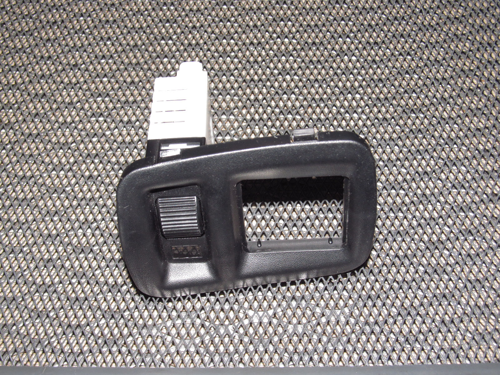 94 95 96 97 Mitsubishi 3000GT Interior Dash Dimmer Light Switch