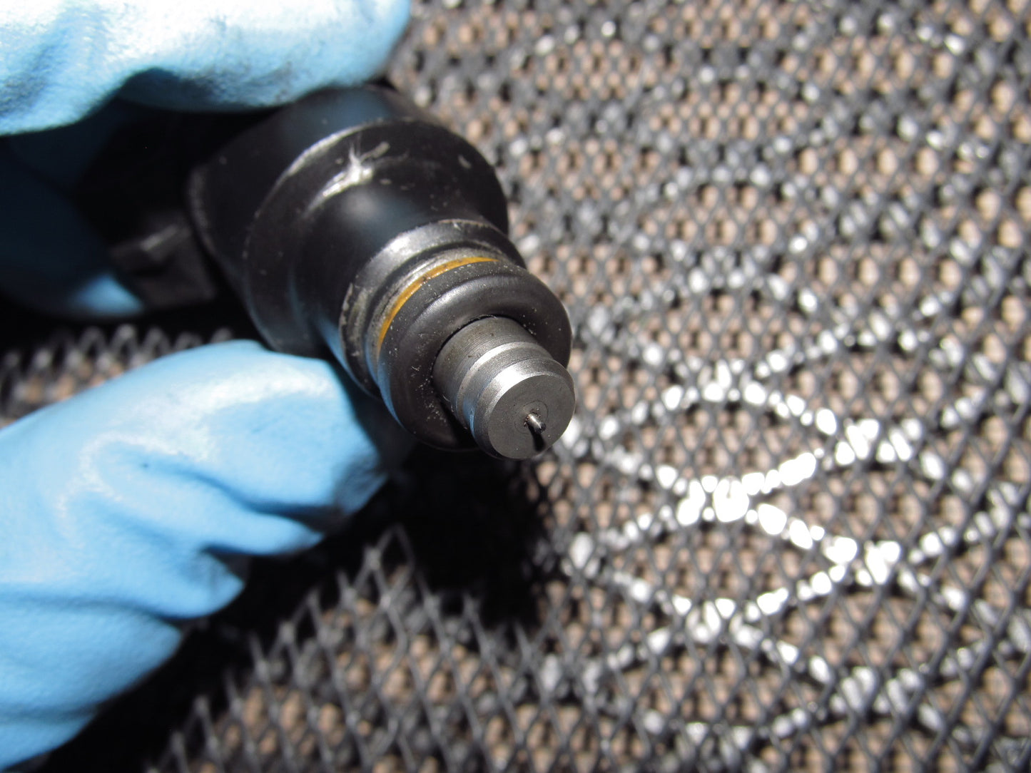 83-85 Porsche 944 OEM Fuel Injector