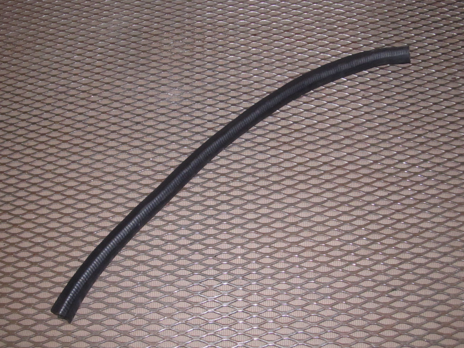 97 98 99 Mitsubishi Eclipse OEM Convertible Rear Chassis Belt Line Moulding Stripping - Left