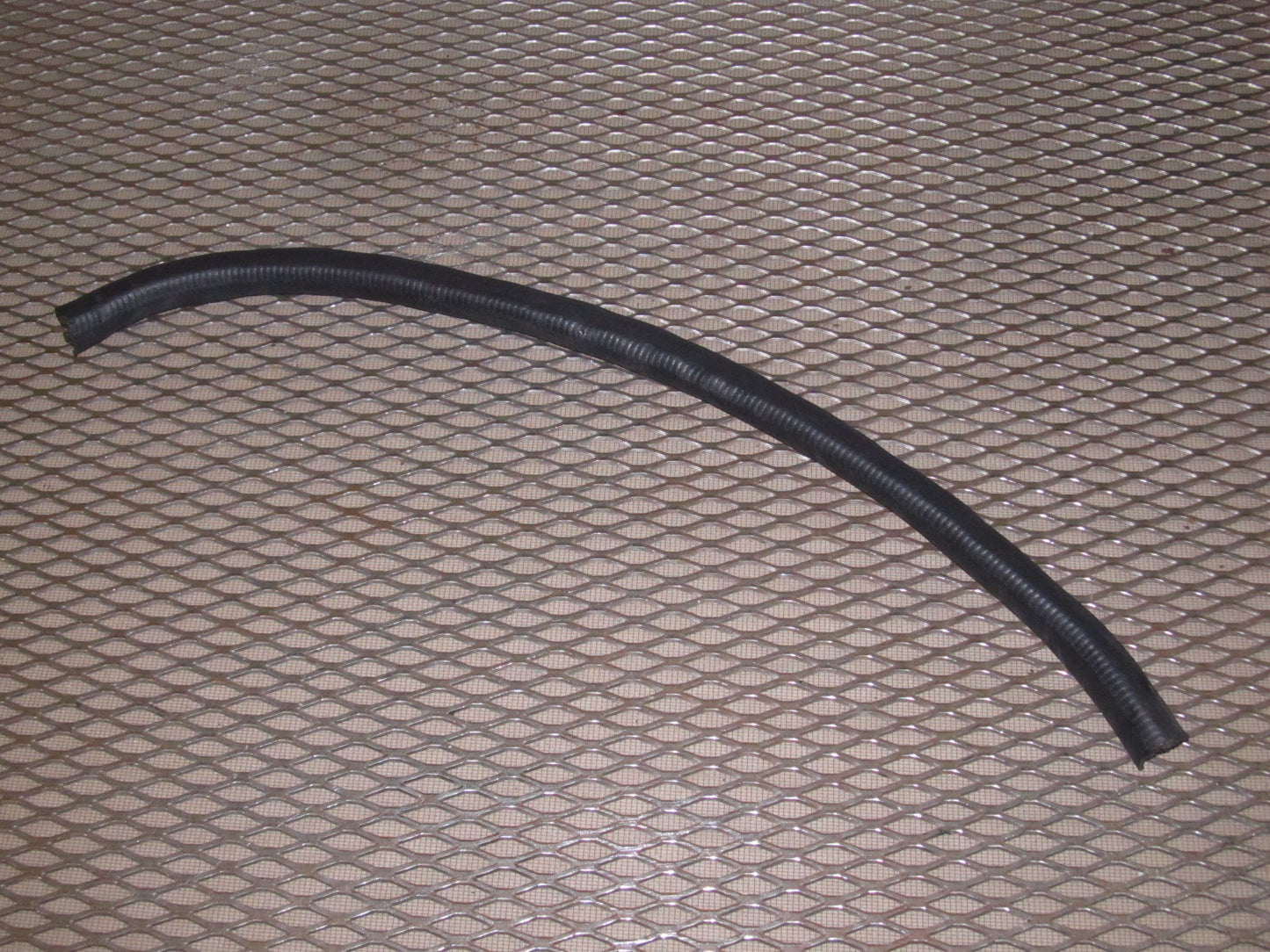 97 98 99 Mitsubishi Eclipse OEM Convertible Rear Chassis Belt Line Moulding Stripping - Right
