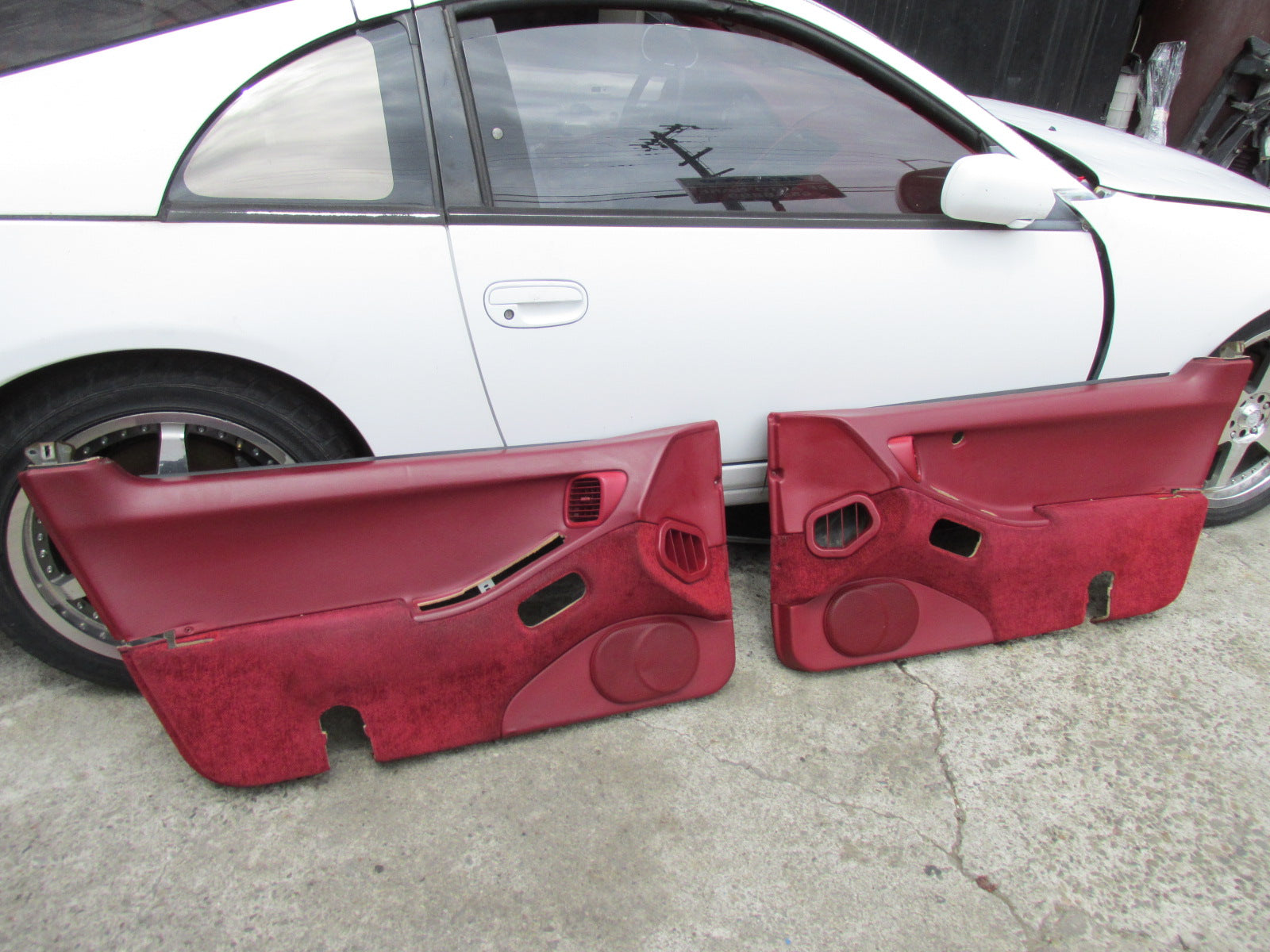 90 91 92 93 94 95 96 Nissan 300zx OEM Door Panel - 2+0