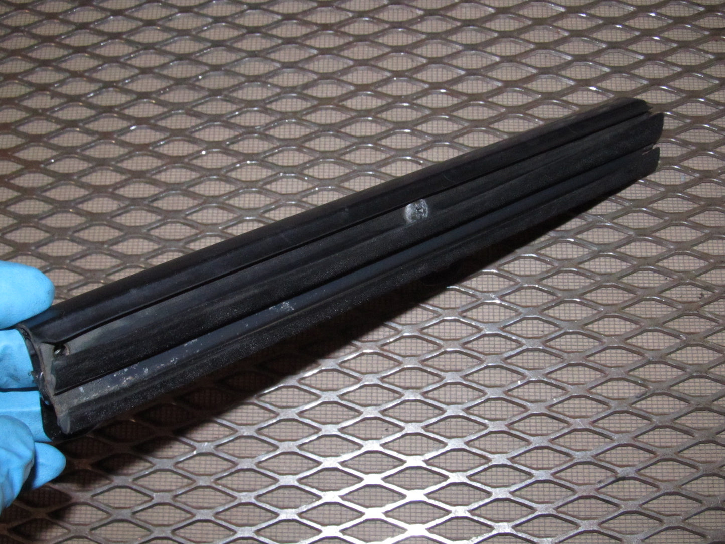 97 98 99 Mitsubishi Eclipse OEM Convertible Rear Quarter Glass Inner Moulding Guide - Left