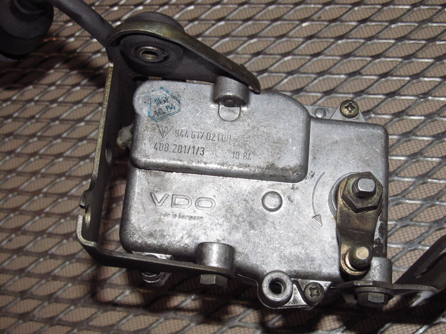 83-85 Porsche 944 OEM Cruise Control Actuator Motor - M/T