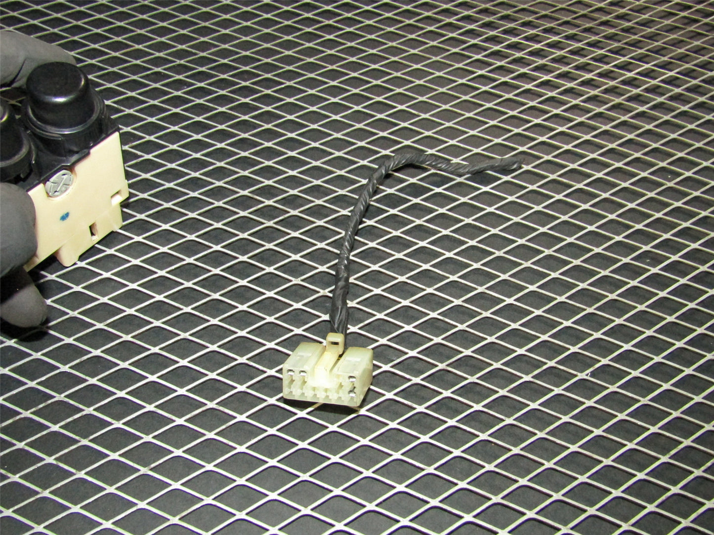 94 95 96 97 Mitsubishi 3000GT OEM Fog Light Switch Pigtail Harness