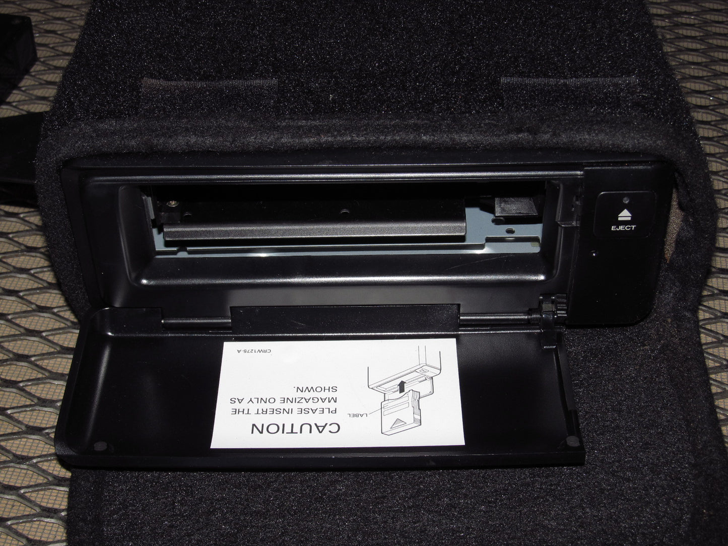 94 95 96 97 Mitsubishi 3000GT OEM CD Changer Player