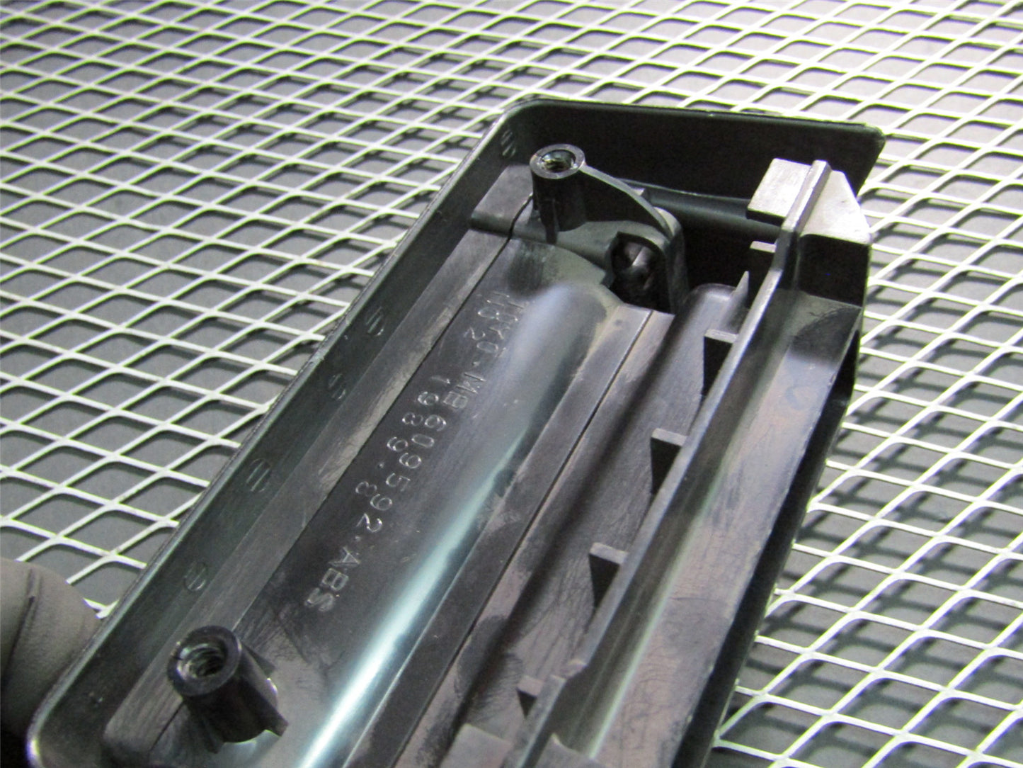 94 95 96 97 Mitsubishi 3000GT OEM Dash Lower Air Vent - Left