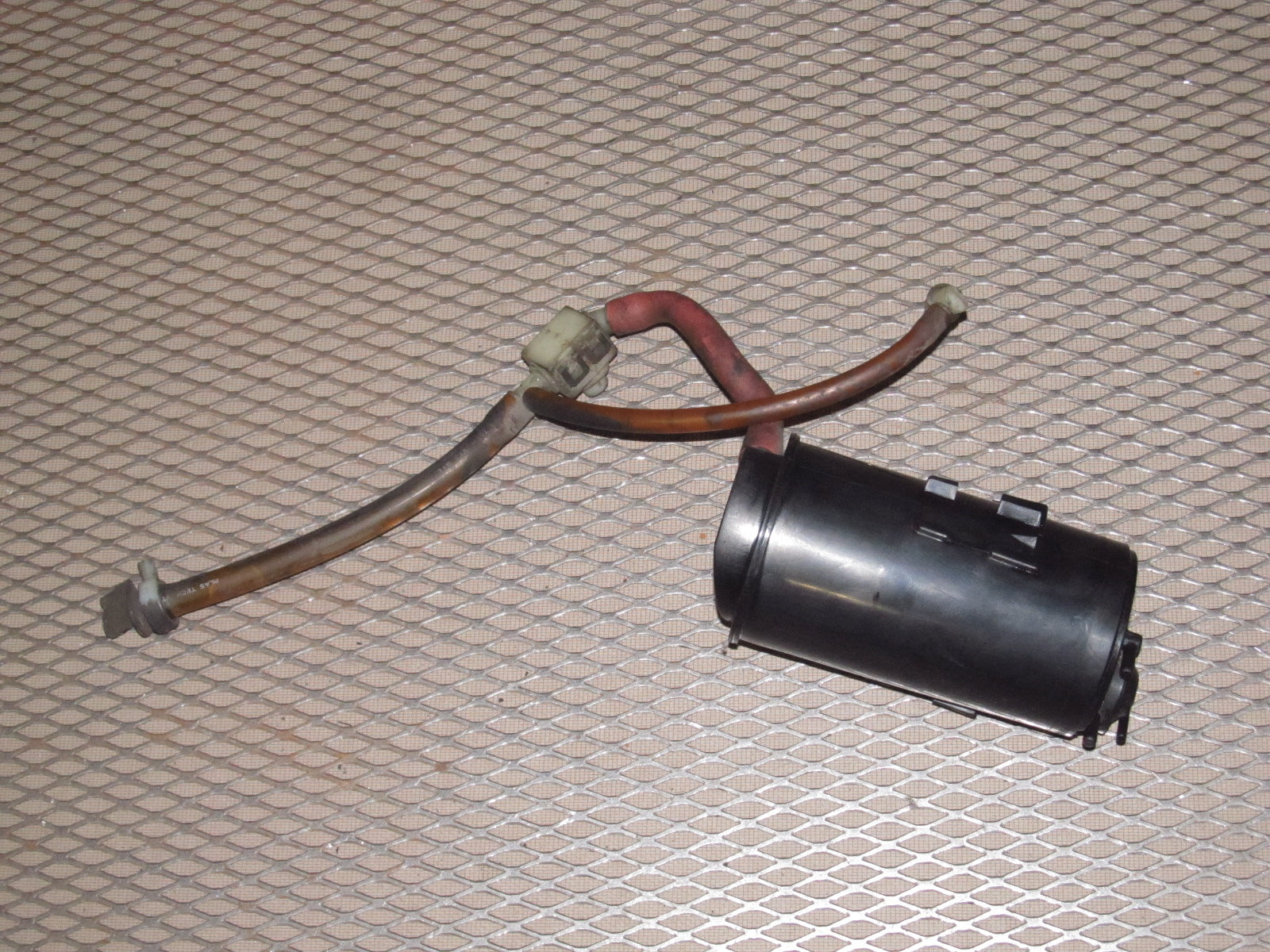 92 92 94 95 96 Honda Prelude OEM Emission Charcoal Canister Evap Purge Tank