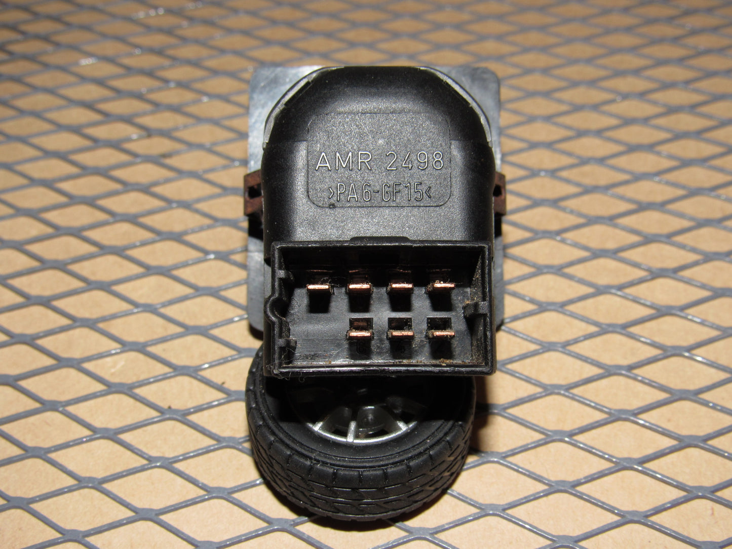 99 00 01 02 03 04 Land Rover Discovery OEM Power Mirror Switch