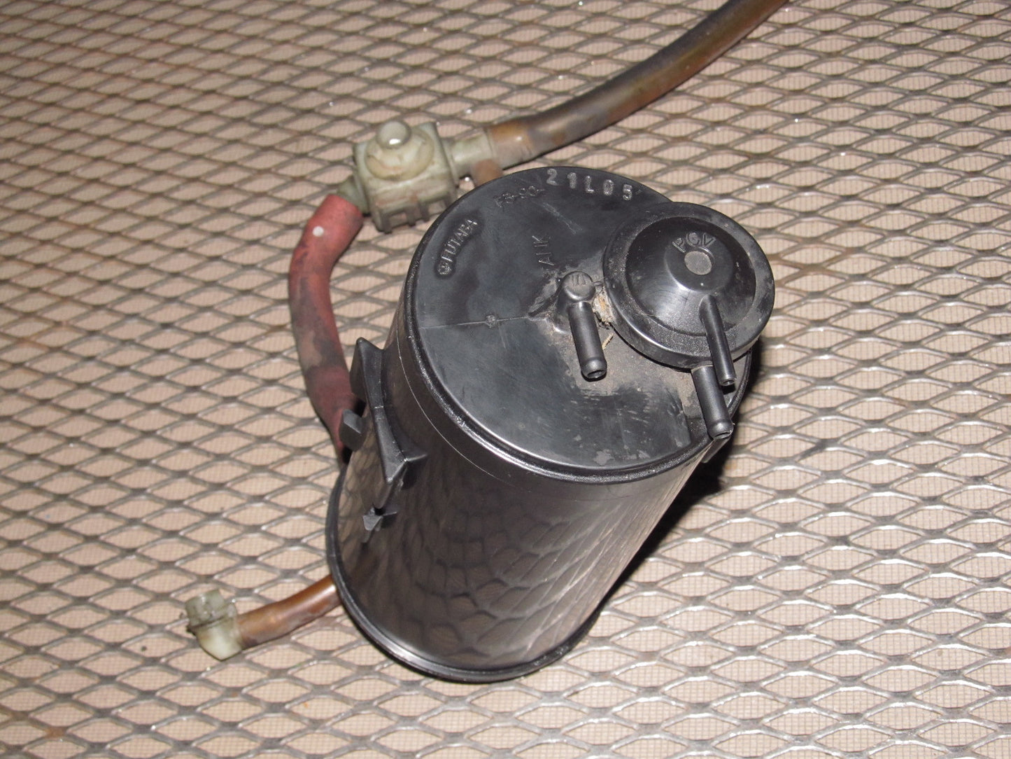 92 93 94 95 96 Honda Prelude OEM Emission Charcoal Canister Evap Purge Tank