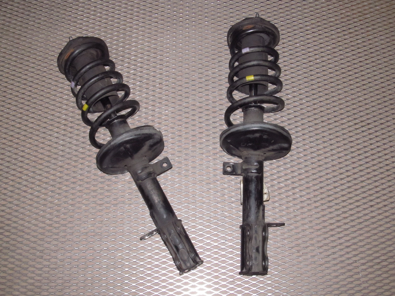85 86 Toyota MR2 OEM Rear Shock & Spring Assembly - Set – Autopartone