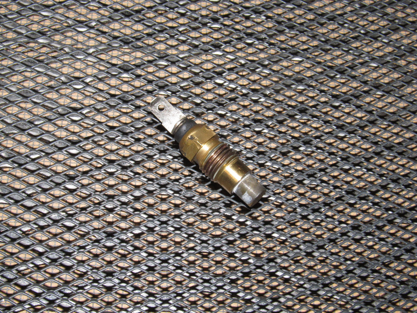 89 90 Nissan 240SX OEM Coolant Temperature Sensor