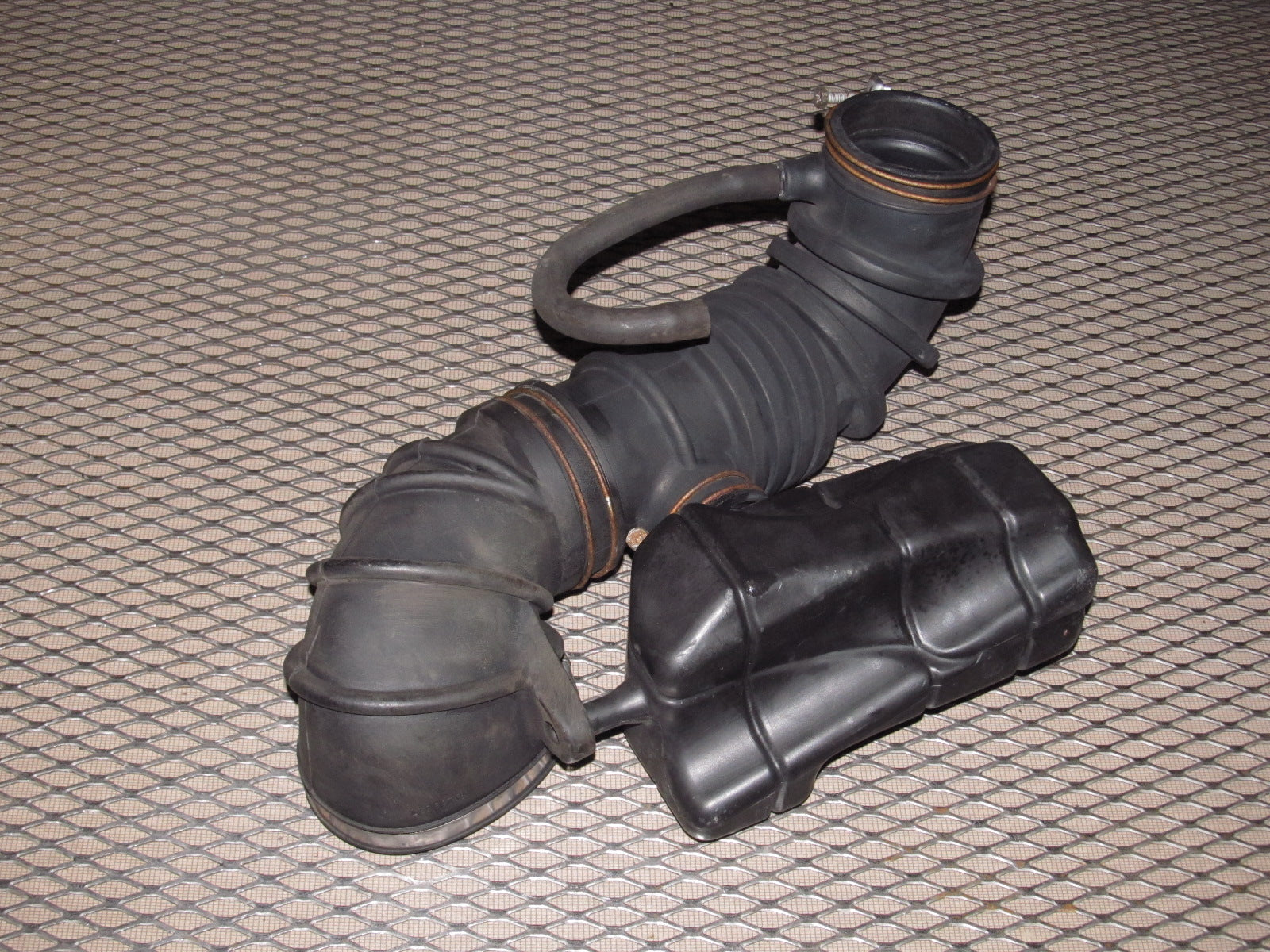 94 95 96 97 Mitsubishi 3000GT OEM Intake Air Duct Tube
