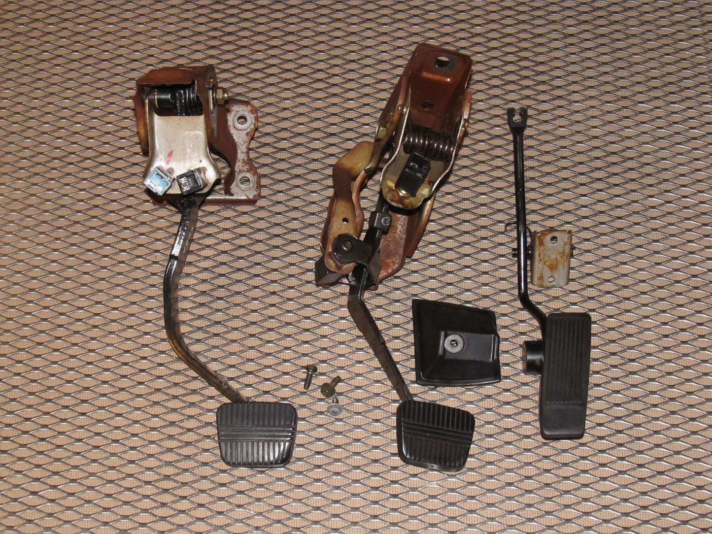 89 90 Nissan 240SX OEM Pedal Assembly - M/T