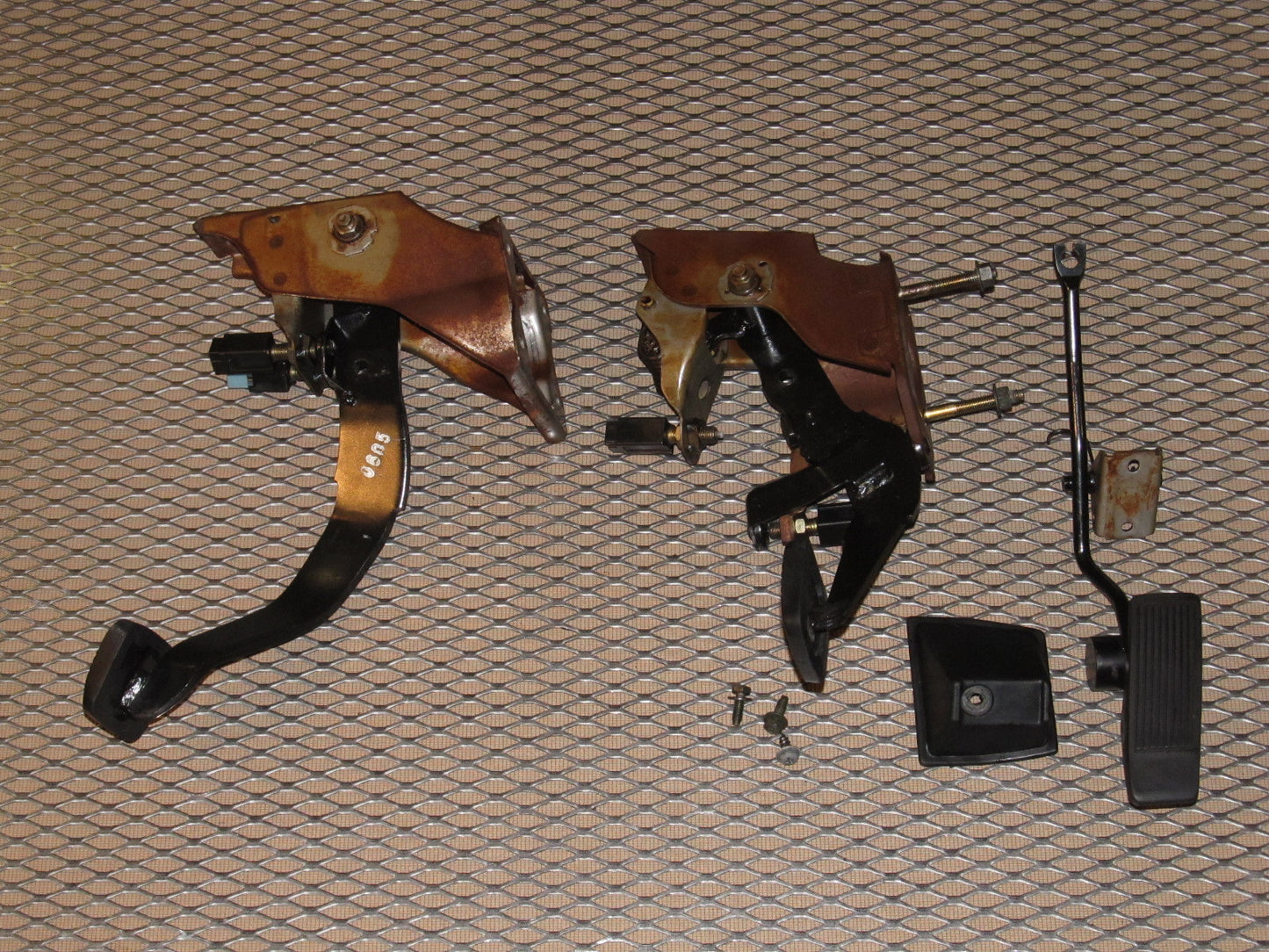 89 90 Nissan 240SX OEM Pedal Assembly - M/T