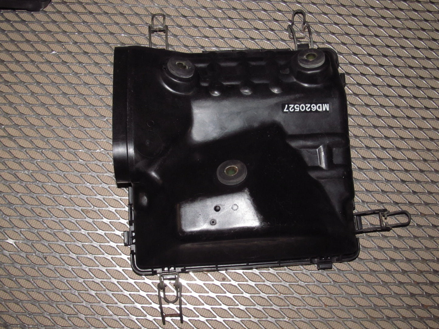94 95 96 97 Mitsubishi 3000GT OEM Intake Air Box