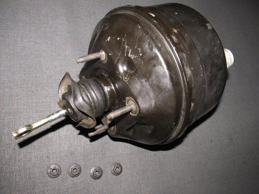 94 95 96 97 Ford Mustang V6 OEM Brake Booster